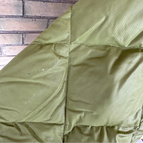 The North Face Women’s Goose Down Puffer Jacket - Picture 8 of 11